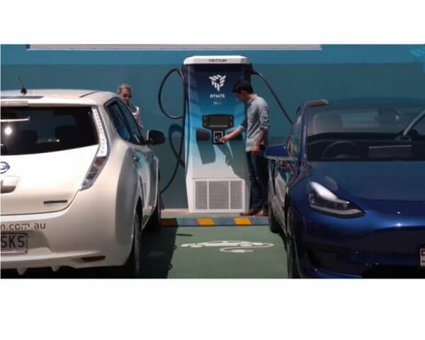 Dual Charging Ev